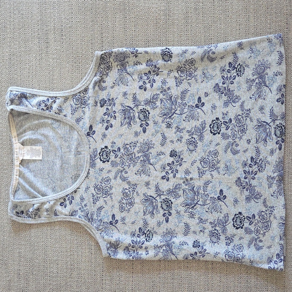 Lucky Brand Light Gray Tank Top with Navy Floral Print, Brand new